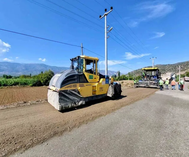 Aydın’da 17 ilçede eş zamanlı yol seferberliği