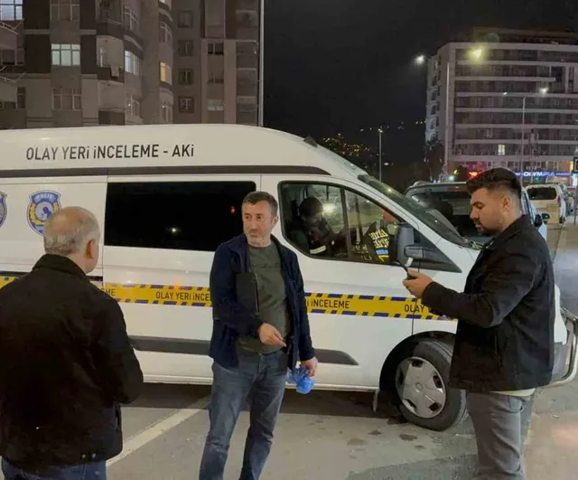Barışan çiftin kıskançlık tartışması bıçaklı saldırıya dönüştü