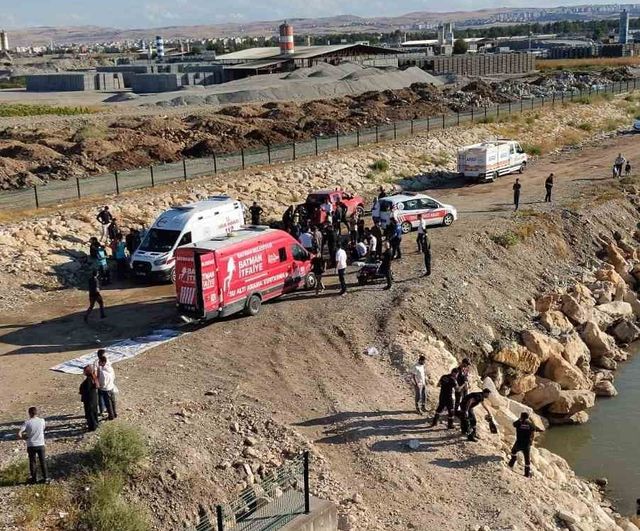 Batman Çayı'na giren 17 yaşındaki çocuk yaşamını yitirdi