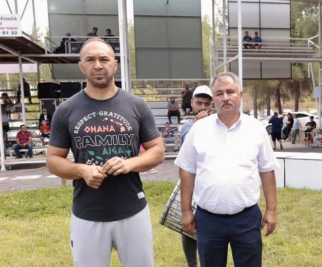 Beyağaç'ta er meydanında altın kemerli başpehlivan Ali Gürbüz güreşecek