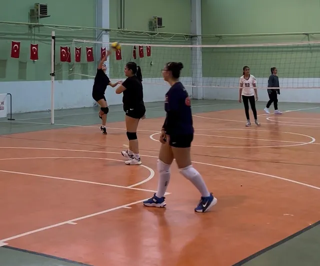 Beylikova'da Gençlik Merkezi üyeliği 900'ü geçti, kurslara talep yükseliyor