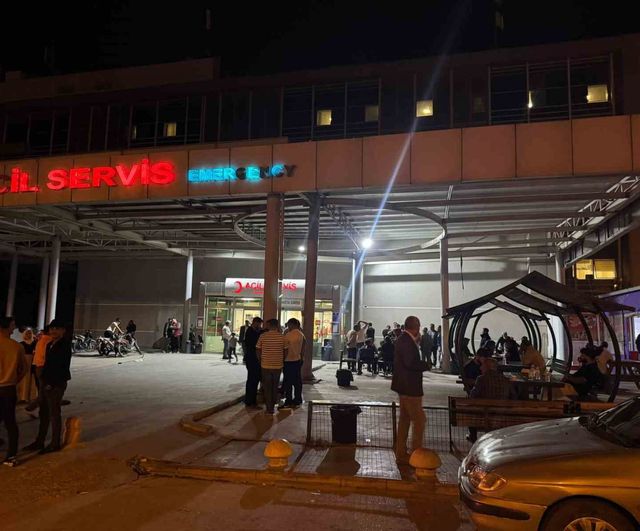 Birecik'te Fiat Tofaş hurdaya döndü: 1 ölü, 7 yaralı