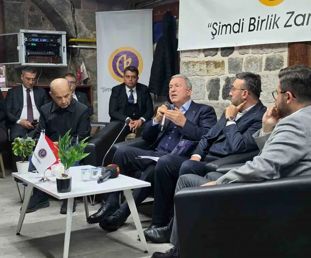 Birlik söyleşileri yeni dönemi Hulusi Akar ve Bekir Yıldız ile açtı