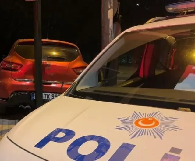 Bursa'da uygulamadan kaçma girişimi trafik lambasında son buldu