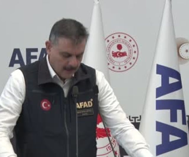 Çalışmalar 6 kayıp için aralıksız sürüyor: bakan Çiftçi'nin sel bilançosu