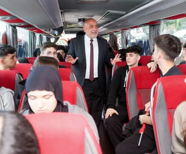 Canik'ten birlik ve kardeşlik yolculuğu gençlere yeni bağlar kuruyor