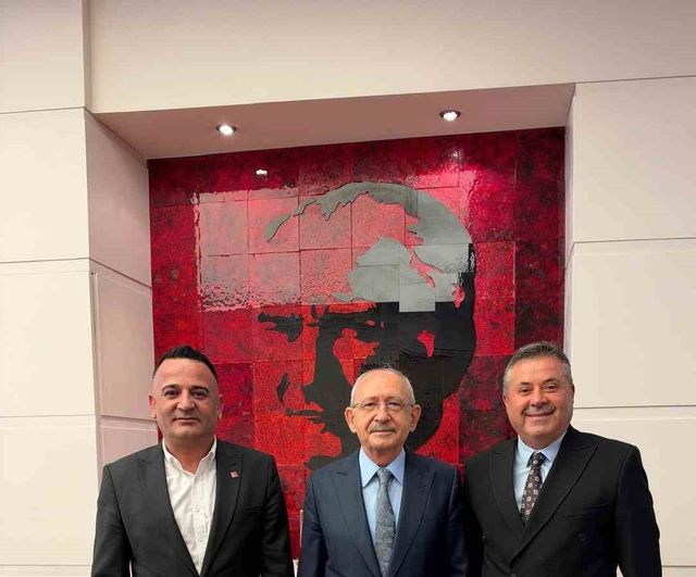 CHP’nin yeni il başkanı İsmail Cinoğlu oldu