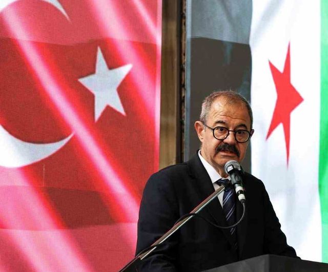 Çimko, Halep'te entegre çimento fabrikasıyla bölgesel yeniden inşa sürecine giriyor