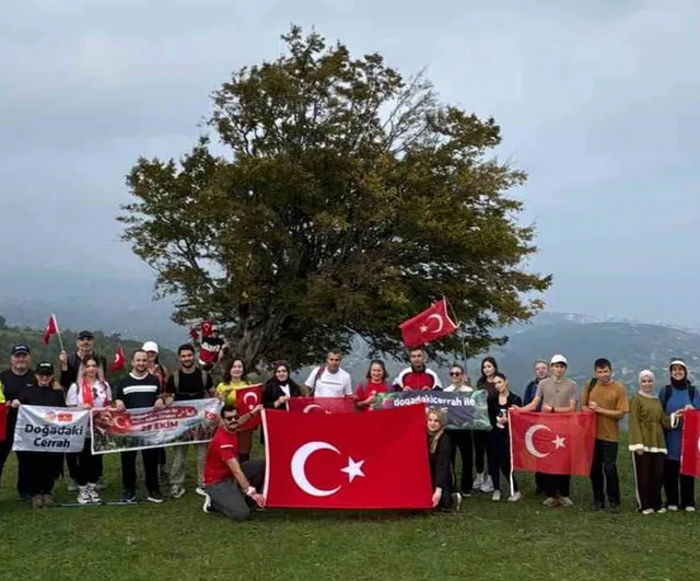 Doğada cumhuriyet yürüyüşü: 103. yılda sağlık ve dayanışma vurgusu