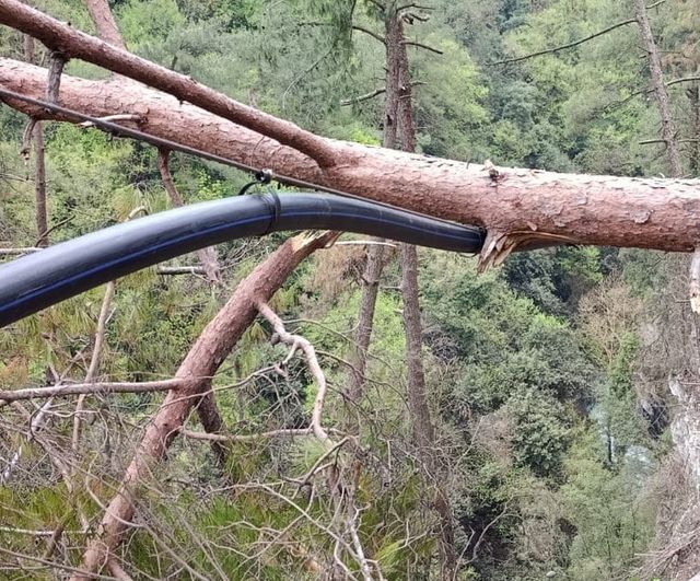 Dörtyol'da hasar gören içme suyu hattı yenilenerek kesintiler azaltıldı