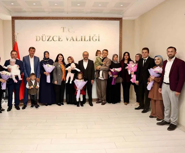 Düzce'de bağların güçlendiği koruyucu aile buluşması
