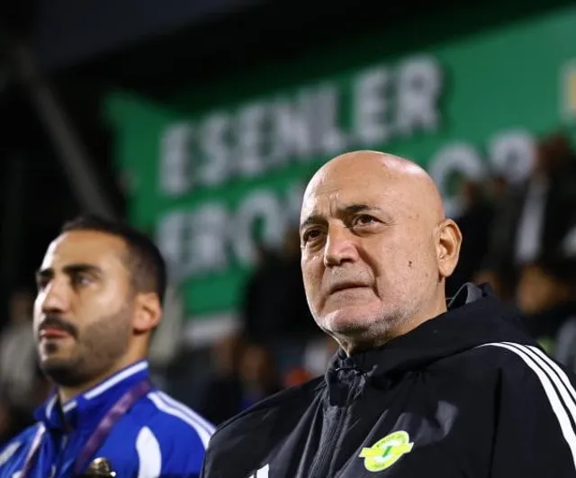 Esenler Erokspor geri dönüşle 3 puanı aldı, Karaman oyuncularını över