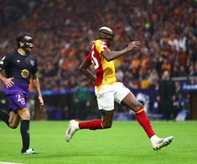 Evinde ağır yenilgi: Galatasaray 1-4 Barcelona