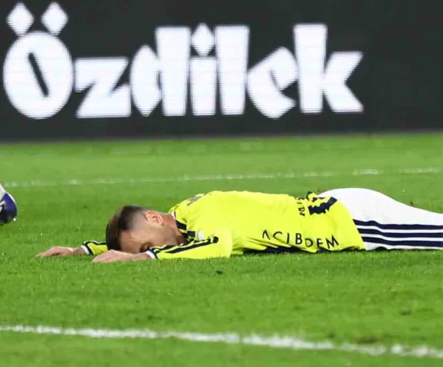 Fenerbahçe evinde takıldı: Göztepe 2-1 ile döndü