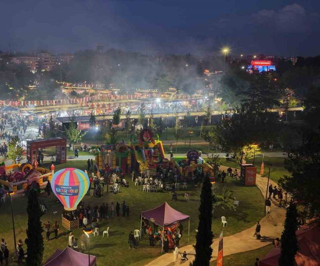 Festival parkta 173 stantla Gaziantep'in üretim geleneği sergilendi