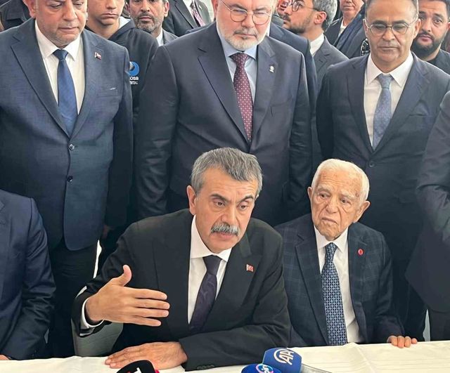 Gelecek için eğitim: gençlerle yaşanabilir çevre sorumluluğu