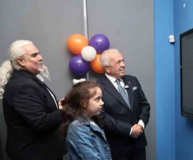 Gençlere güvenli teknoloji alanı: Nilüfer dijital deneyim merkezi açıldı
