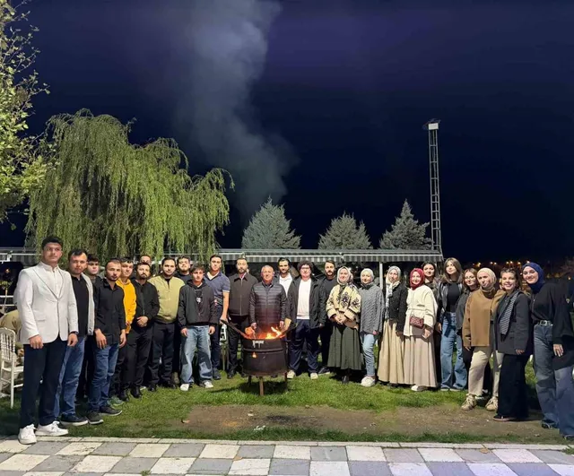 Gençlerin enerjisiyle AK Parti Bilecik teşkilatında yeni bir dönem başladı