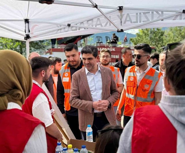 Gençlik programı Karabük'te: İŞKUR'dan öğrencilere gelir ve deneyim desteği