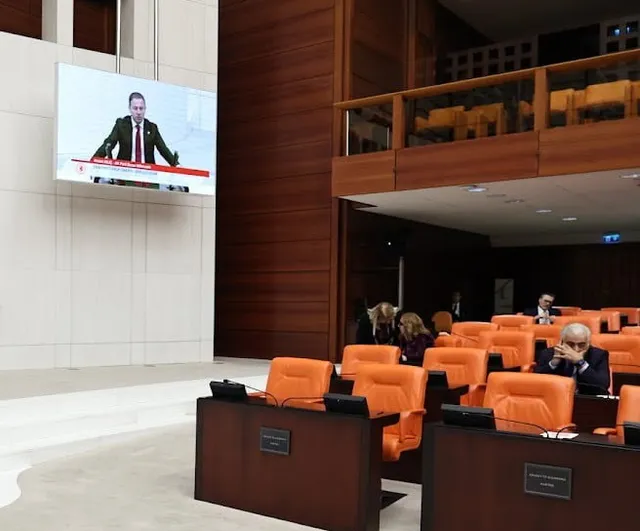 Halk TV'ye kayyum: yayın politikası değil, adli soruşturma gerekçesi