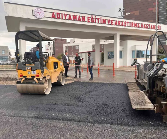 Hastaneler bölgesinde hafta sonu asfalt seferberliği