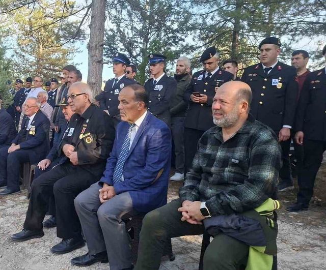 Hisarcık'ta gazilik mirasını taşıyan Mehmet Şener uğurlandı