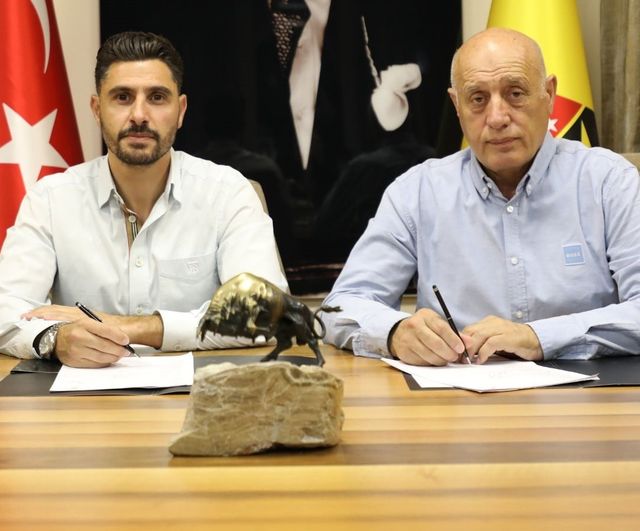 İstanbulspor’da yeni dönem: Özer Hurmacı göreve başladı
