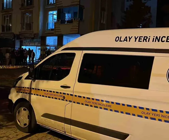 Kahramanmaraş'ta halı yıkamacıda bıçaklı kavga; polis kaçanı arıyor