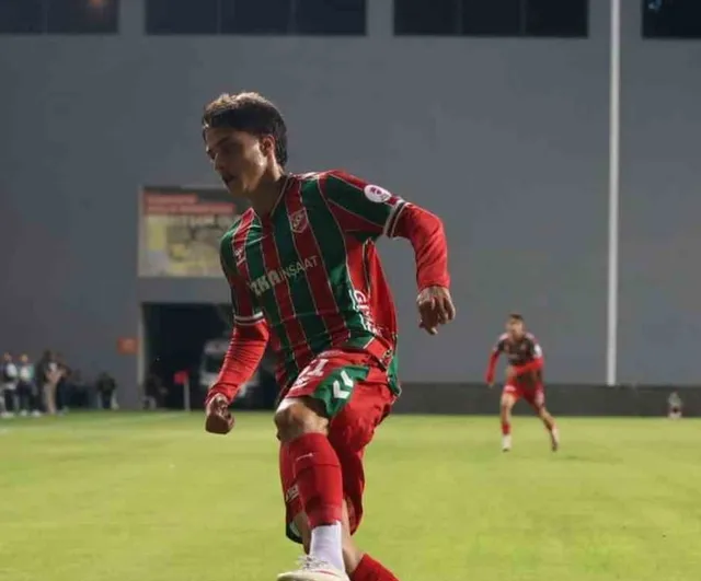 Karşıyaka'nın kupadaki yükselişi 1923 Afyonspor'u 3-1 yendi