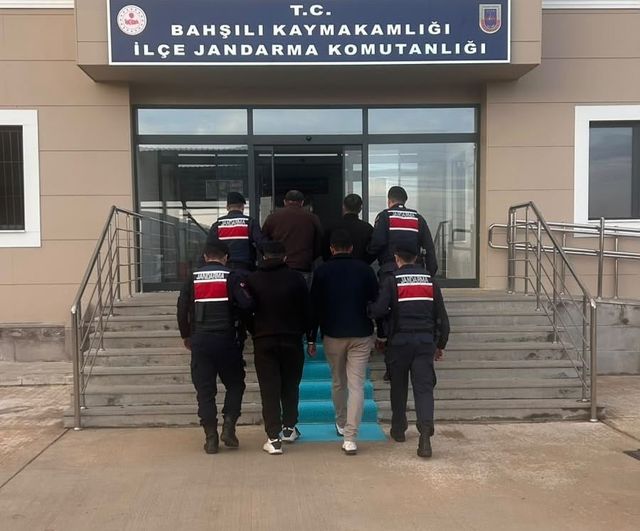 Kırıkkale'de binlerce sentetik ecza hap ele geçirildi, 4 kişi tutuklandı