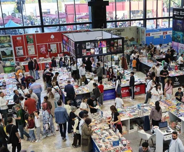 Kocaeli’nin kitap şenliği 9 günde kültür rekoru kırdı