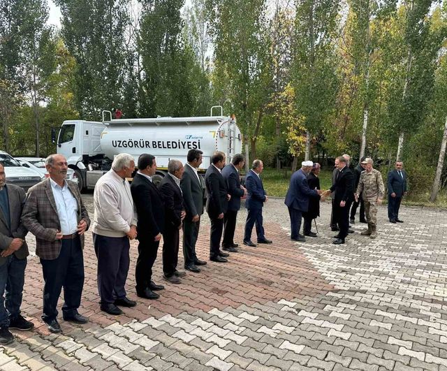 Koordinasyon öne çıktı: kaymakam Ömer Övünç Koşansu Erentepe ve Uzgörür'de projeleri değerlendirdi