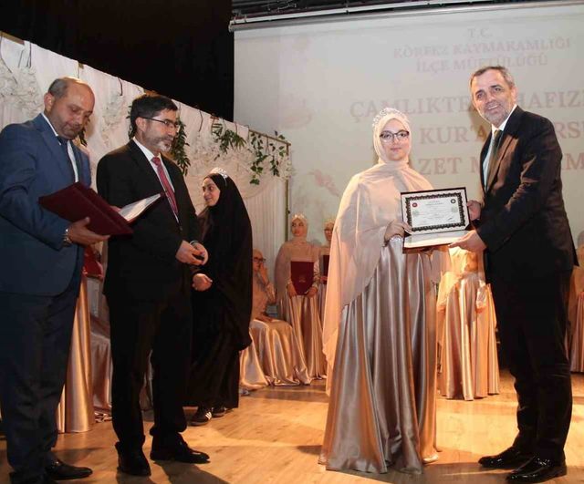 Körfez’de 57 öğrenci icazetle hafızlığı taçlandırdı
