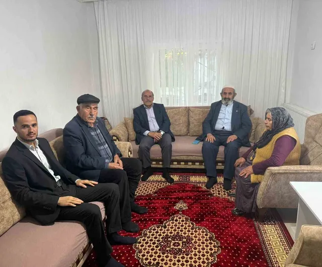 Kuluncak’ta şehit aileleriyle dayanışma vurgusu yapan MHP heyeti
