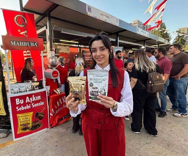 Mahbuba'nın GastroAntep stantı lezzet tutkunlarının uğrak noktası oldu