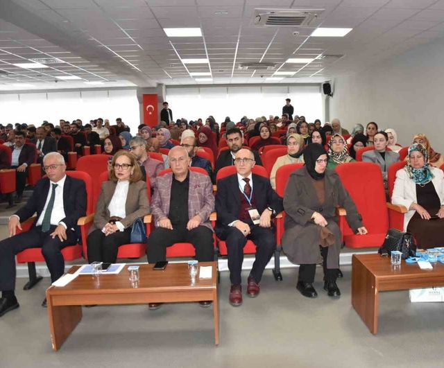 Manisa’nın kültürel mirası akademik tartışmalara açıldı