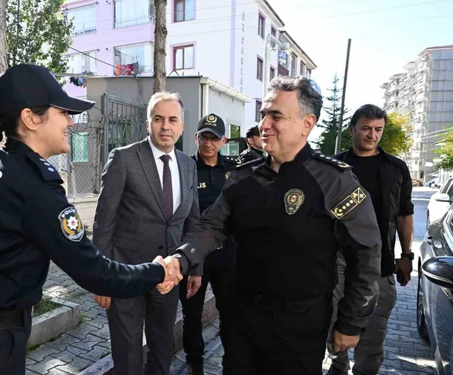 Mareşal Fevzi Çakmak polis merkezine kadın liderlik imzası
