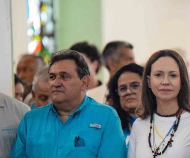 maria corina machado ülkesine geri döndü