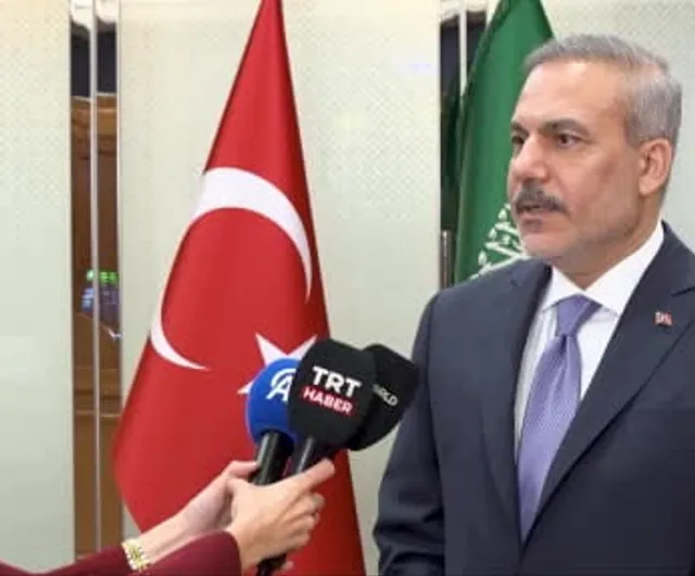 Mekke'de olağanüstü toplantı: Yemen-Suudi Arabistan denklemindeki gelişmeler ele alındı