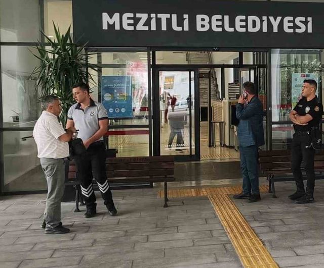 Mezitli'deki soruşturma: Tuncer hakkında ihale ve ödeme taleplerine ilişkin iddialar