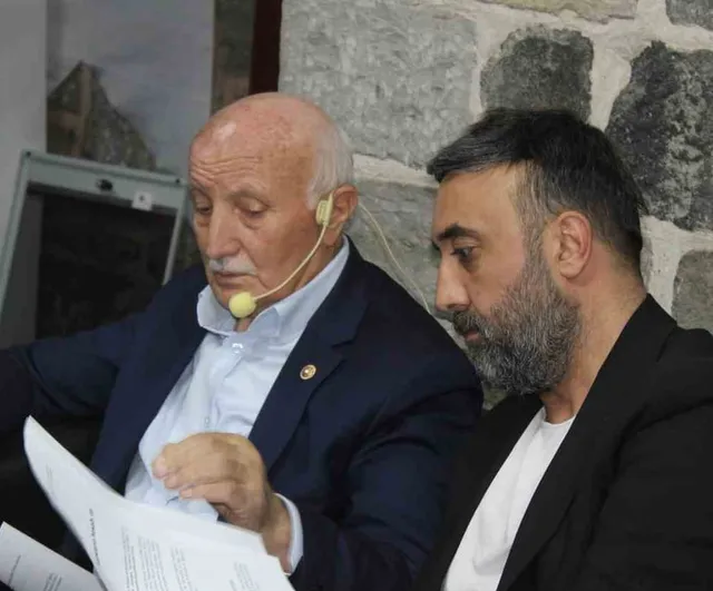 Milletin iradesi kırmızı çizgimiz: darbeye izin verilemez