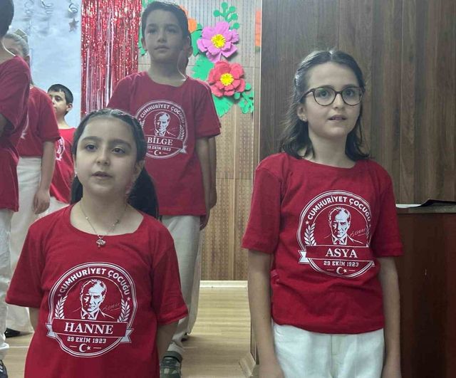 Minik yüreklerde Cumhuriyet coşkusu: Kültür Kurumu İlkokulu'nda 29 Ekim