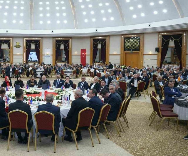 Muhtarlarla güç birliği: Malatya'nın yeniden inşası ve hizmet odaklı vizyonu