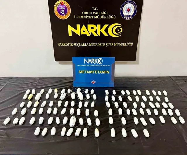 Narkotik baskınları Ordu'da sonuç verdi: 6 kişi tutuklandı, 1 kilo 894 gram metamfetamin ele geçirildi