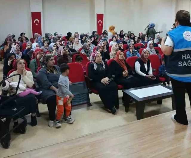 Nazilli'de kadınlara yönelik kapsamlı doğum ve sağlık eğitimleri