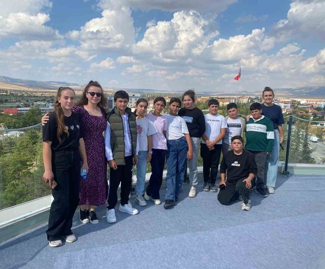 Öğrenciler Bolvadin'de bilimin izini sürdü