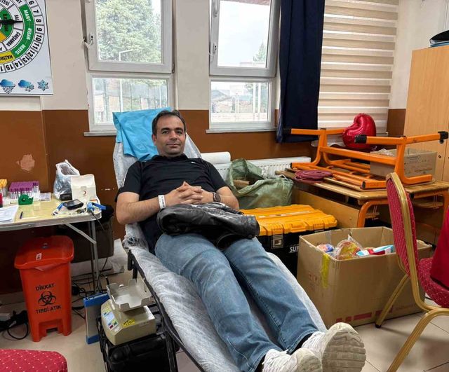 Okulda dayanışma: öğretmen ve veliler 90 ünite kan bağışıyla katkı sağladı