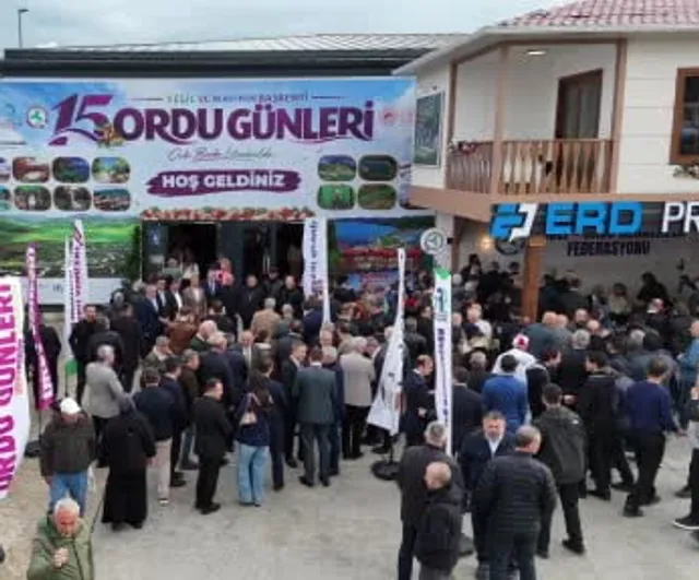 Ordu günleri İstanbul'da hasreti giderip projeleri öne çıkardı