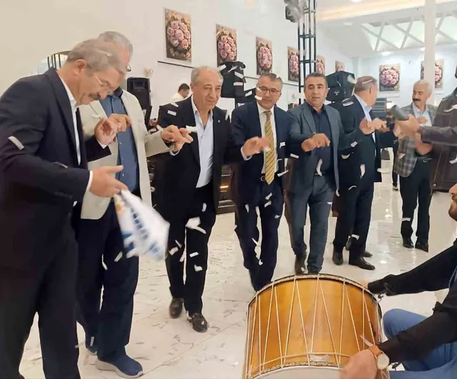 Ortak Akıl ve Mavi Liste: Van için birlik, güven ve hizmet vadediyoruz