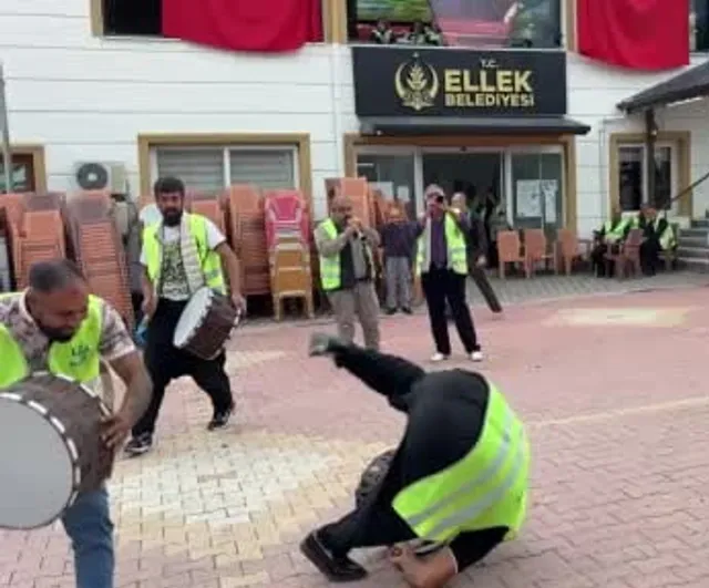 Renkli yarışma festivalin yıldızı oldu: Düziçi'nde traktör çekme heyecanı